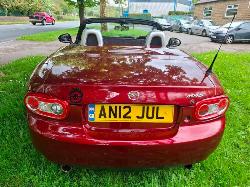2012 MAZDA MX-5 2012 MAZDA MX-5