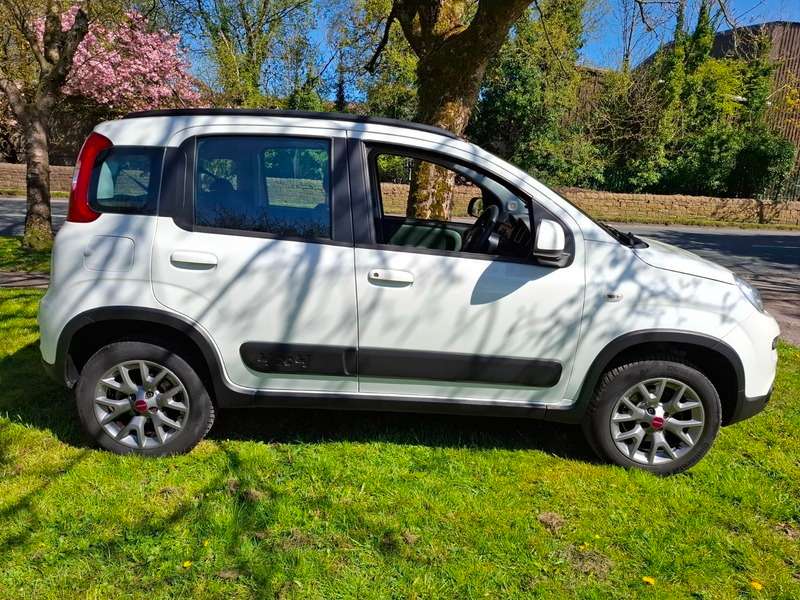 A 2019 FIAT PANDA TWINAIR A 2019 FIAT PANDA TWINAIR