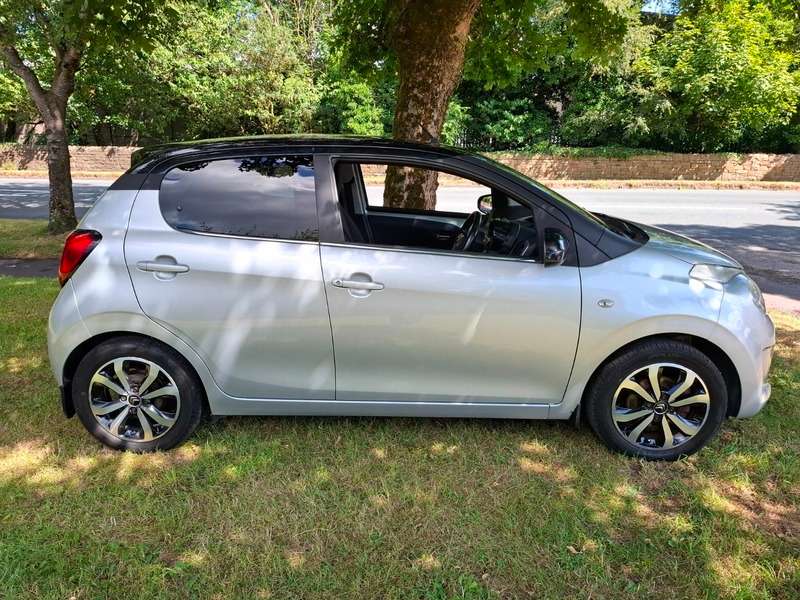 A 2015 CITROEN C1 FLAIR S/S A 2015 CITROEN C1 FLAIR S/S