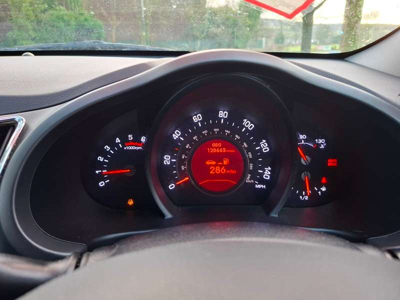 2011 KIA SPORTAGE 2011 KIA SPORTAGE