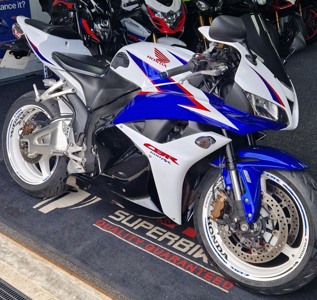 Check out this Honda Cbr 600 Ra-b 2013 Petrol