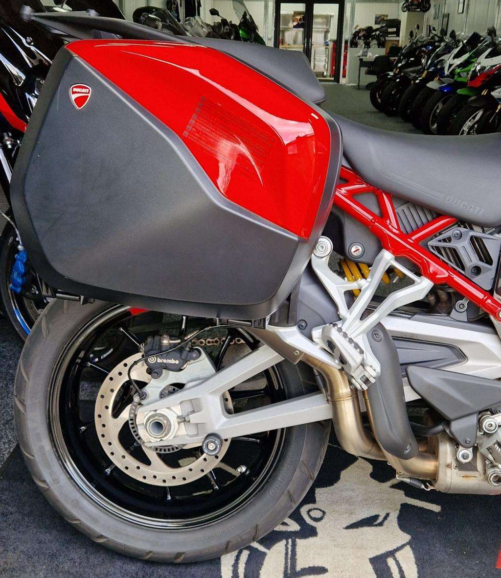 2021 DUCATI MULTISTRADA V4 S 2021 DUCATI MULTISTRADA V4 S