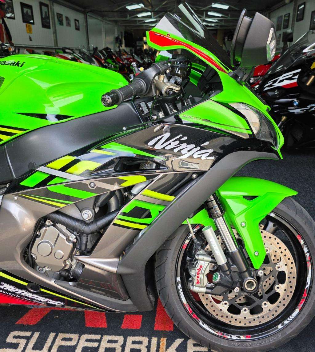 2019 KAWASAKI ZX 1000 SJFA KRT REPLICA 2019 KAWASAKI ZX 1000 SJFA KRT REPLICA