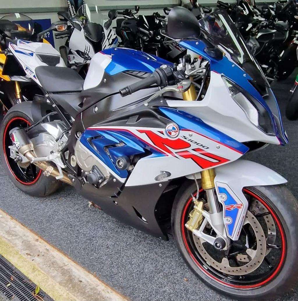 Check out this BMW S 1000 Rr 2017 Petrol