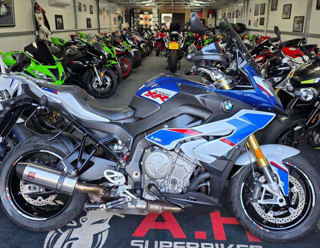 2019 BMW S 1000 XR SPORT SE 2019 BMW S 1000 XR SPORT SE