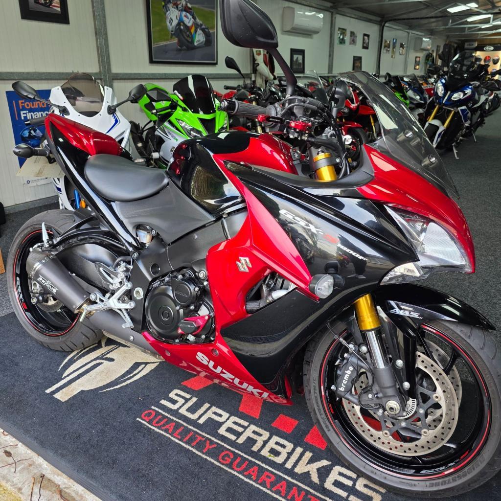 Check out this Suzuki Gsxs 1000 Fal6 2015 Petrol