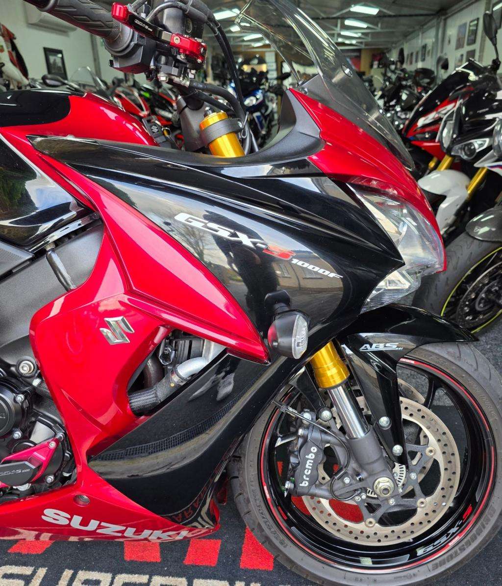 2015 SUZUKI GSXS 1000 FAL6 2015 SUZUKI GSXS 1000 FAL6