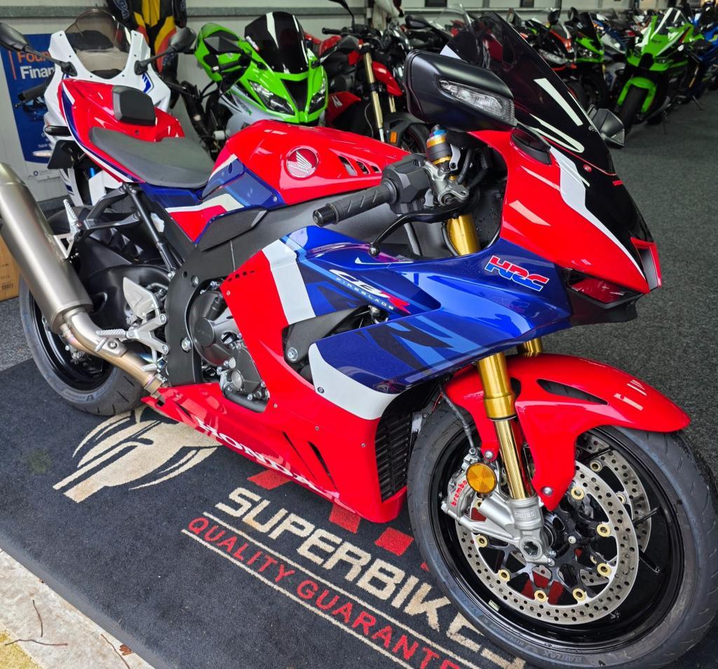 Check out this Honda Cbr 1000 Sp-l 2022 Petrol