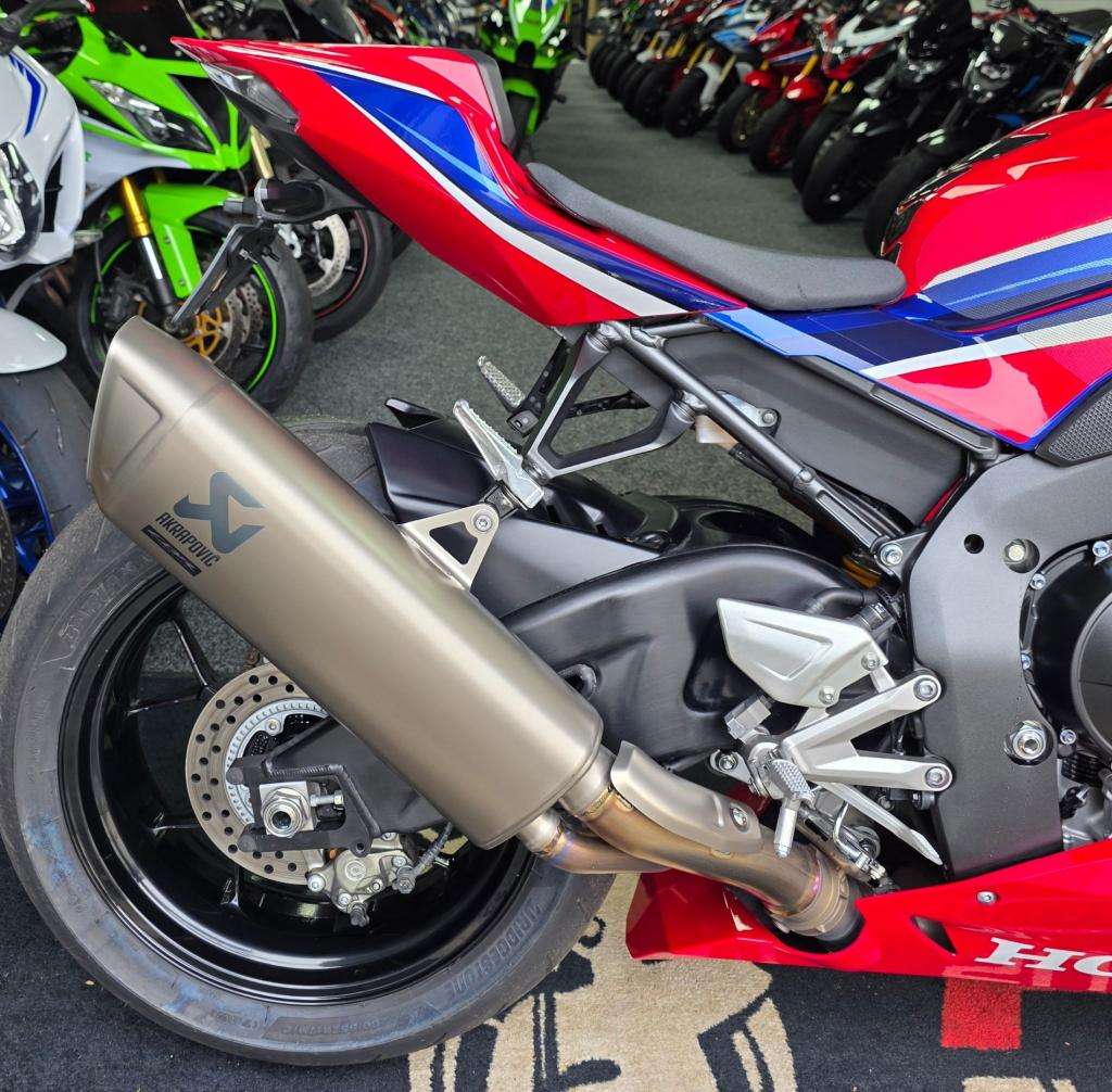 2022 HONDA CBR 1000 SP-L 2022 HONDA CBR 1000 SP-L