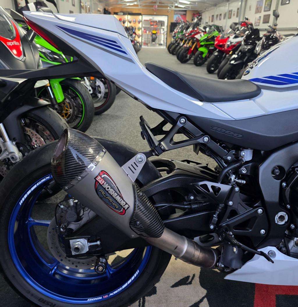 A 2019 SUZUKI GSXR 1000 AL8 ABS Gsxr 1000 A 2019 SUZUKI GSXR 1000 AL8 ABS Gsxr 1000