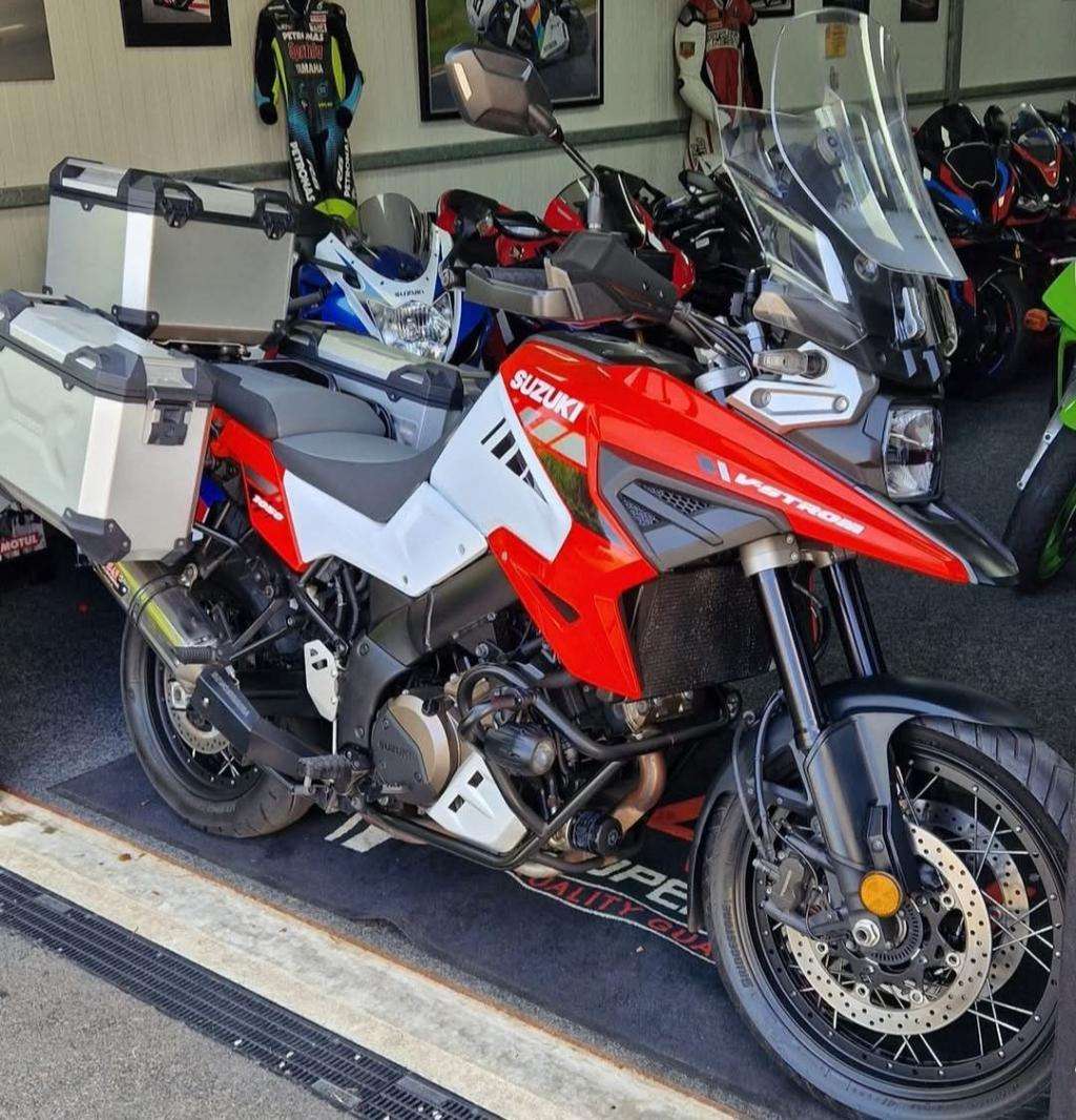 A 2020 SUZUKI DL 1050 RC M0 Dl 1050 V-strom A 2020 SUZUKI DL 1050 RC M0 Dl 1050 V-strom