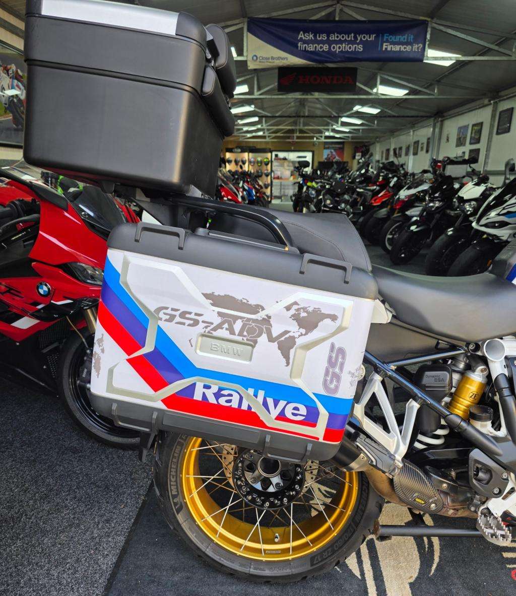 A 2019 BMW R 1250 GS RALLYE TE R 1250 Gs A 2019 BMW R 1250 GS RALLYE TE R 1250 Gs