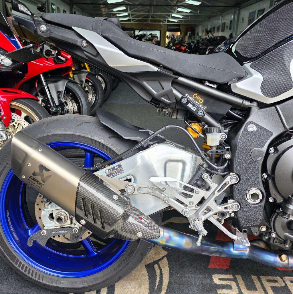 A 2019 YAMAHA MT-10 SP MTN1000D Mt-10 Sp A 2019 YAMAHA MT-10 SP MTN1000D Mt-10 Sp