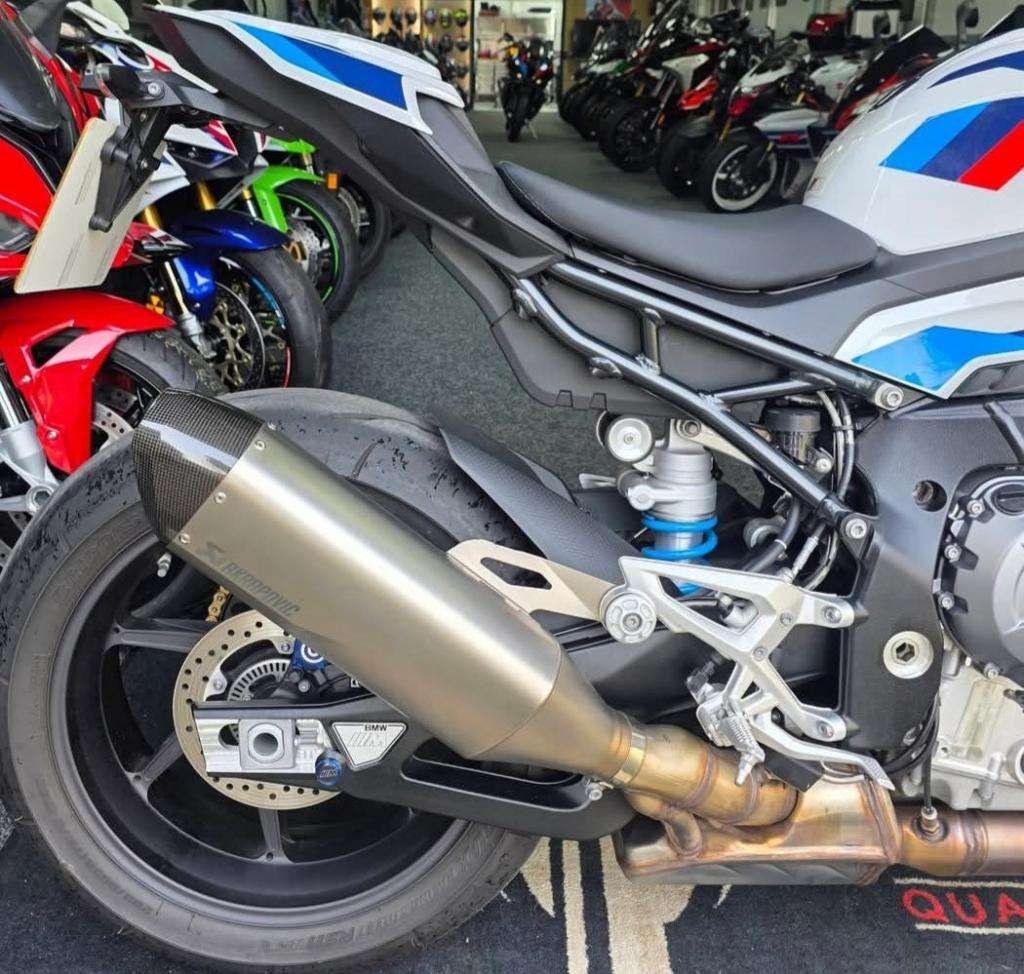 A 2023 BMW M 1000 R A 2023 BMW M 1000 R