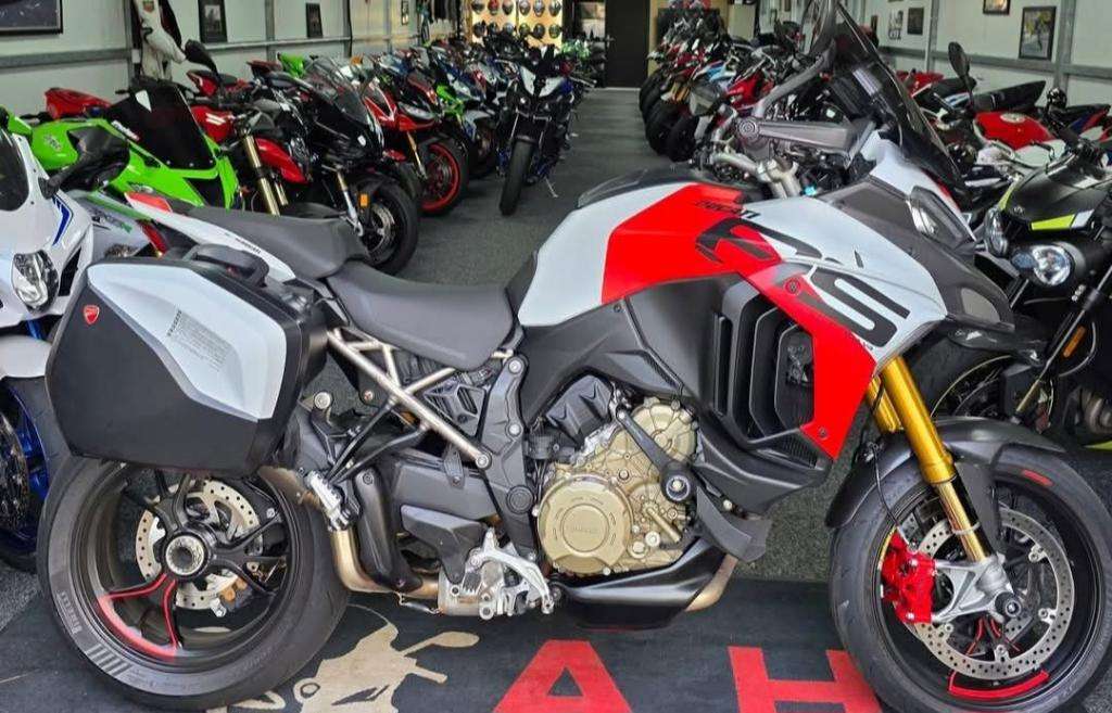 A 2024 DUCATI MULTISTRADA V4 1103 Multistrada V4 Rs A 2024 DUCATI MULTISTRADA V4 1103 Multistrada V4 Rs