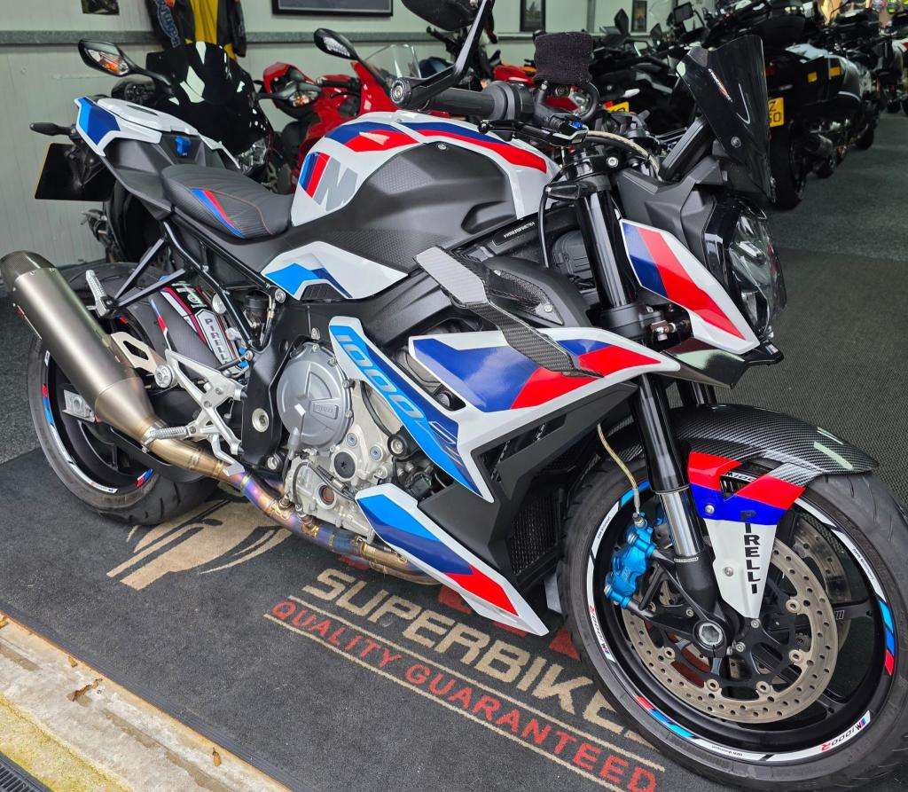 A 2023 BMW M 1000 R A 2023 BMW M 1000 R