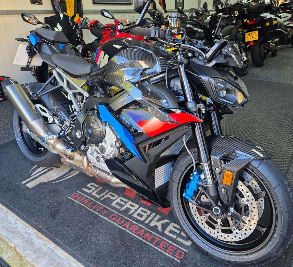 A 2026 BMW M 1000 R A 2026 BMW M 1000 R