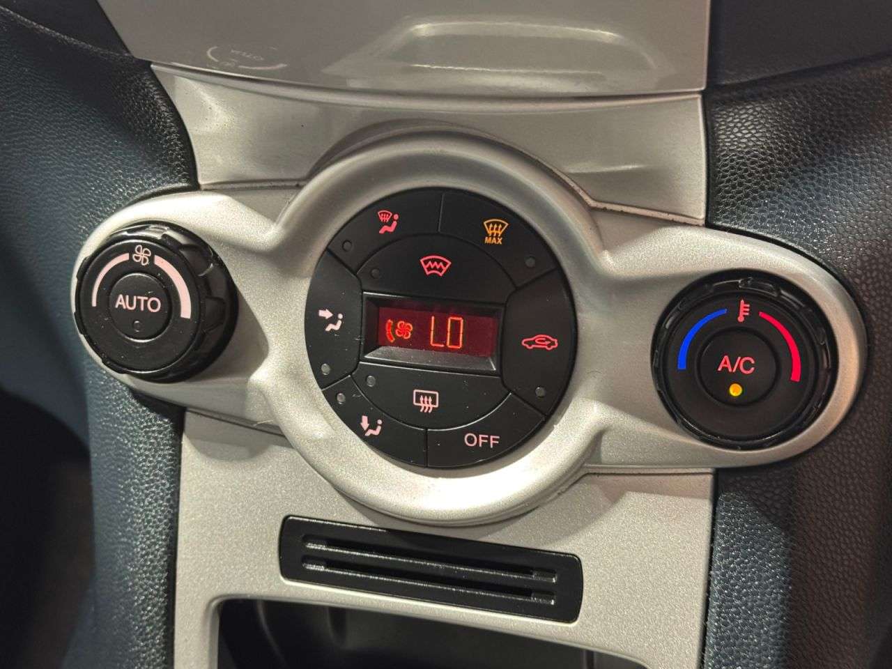 2012 FORD FIESTA 2012 FORD FIESTA