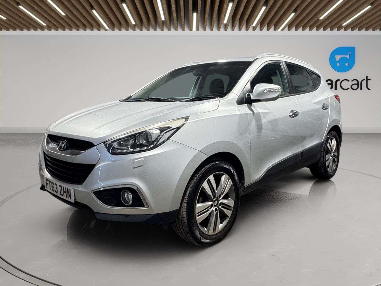 A 2013 HYUNDAI IX35 2.0 CRDi Premium SUV 5dr Diesel Manual 4WD Euro 5 (134 bhp) A 2013 HYUNDAI IX35 2.0 CRDi Premium SUV 5dr Diesel Manual 4WD Euro 5 (134 bhp)