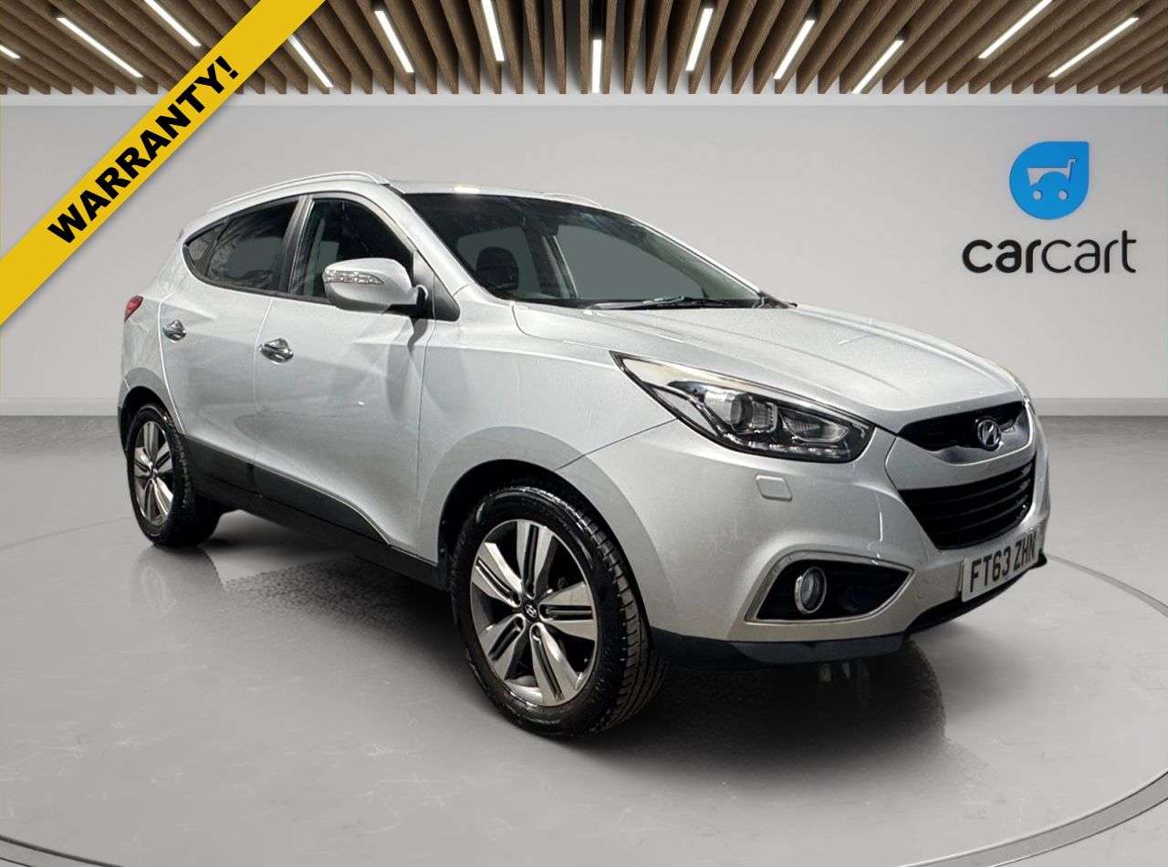 A 2013 HYUNDAI IX35 2.0 CRDi Premium SUV 5dr Diesel Manual 4WD Euro 5 (134 bhp) A 2013 HYUNDAI IX35 2.0 CRDi Premium SUV 5dr Diesel Manual 4WD Euro 5 (134 bhp)