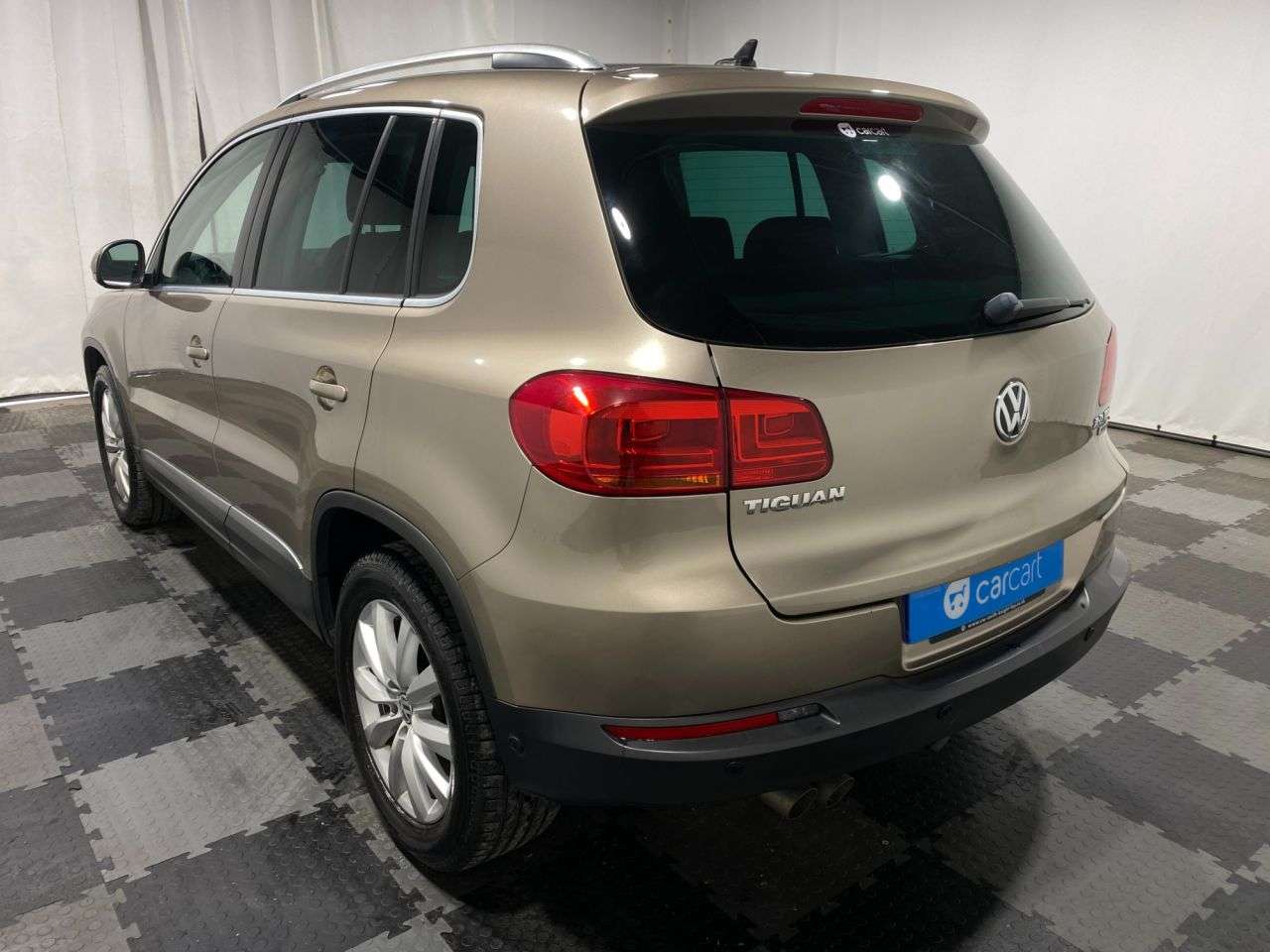 2015 VOLKSWAGEN TIGUAN 2015 VOLKSWAGEN TIGUAN