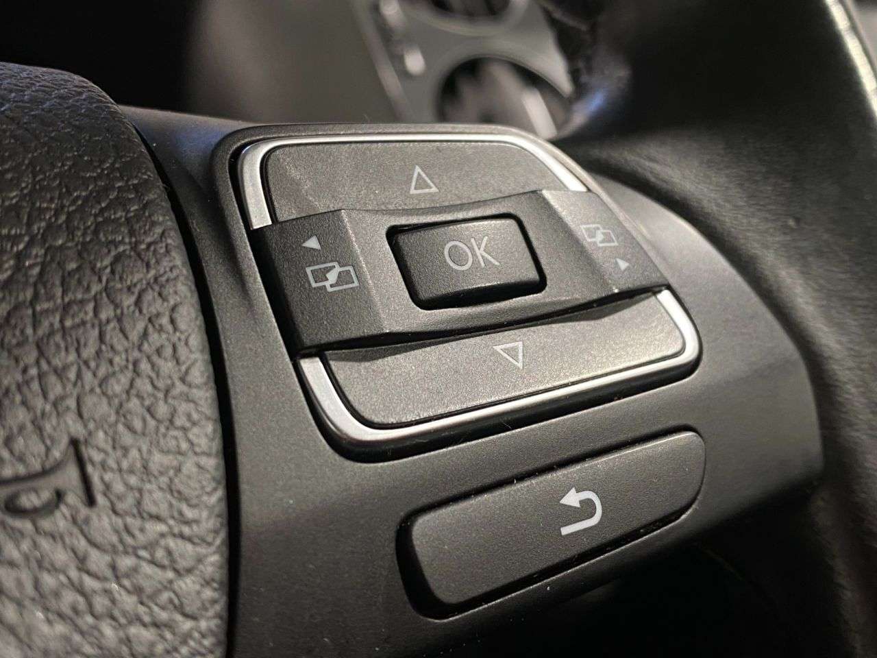 2015 VOLKSWAGEN TIGUAN 2015 VOLKSWAGEN TIGUAN