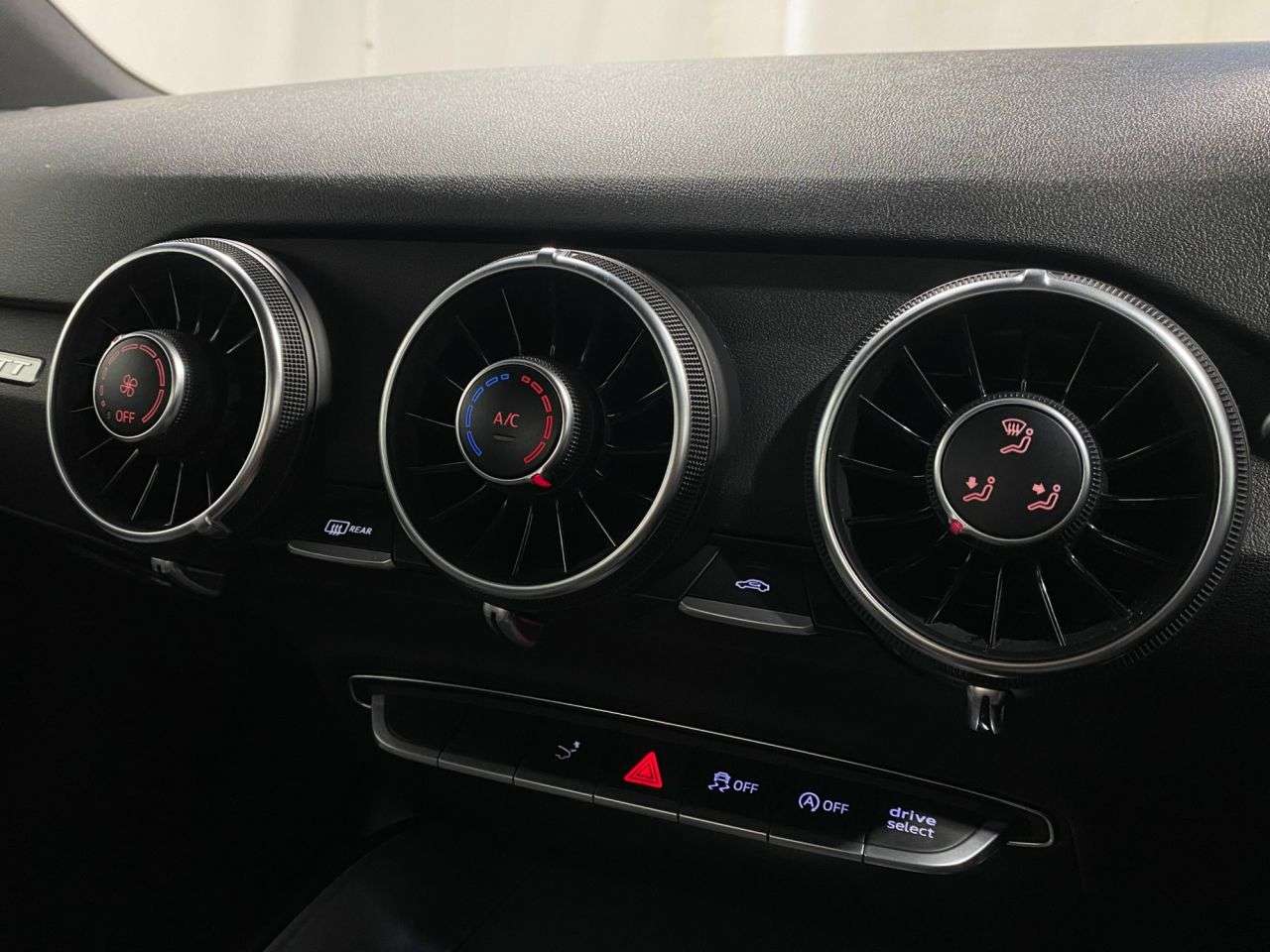 2015 AUDI TT 2015 AUDI TT