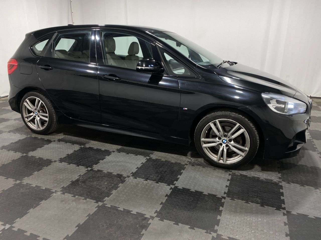 2017 BMW 2 SERIES ACTIVE TOURER 2017 BMW 2 SERIES ACTIVE TOURER