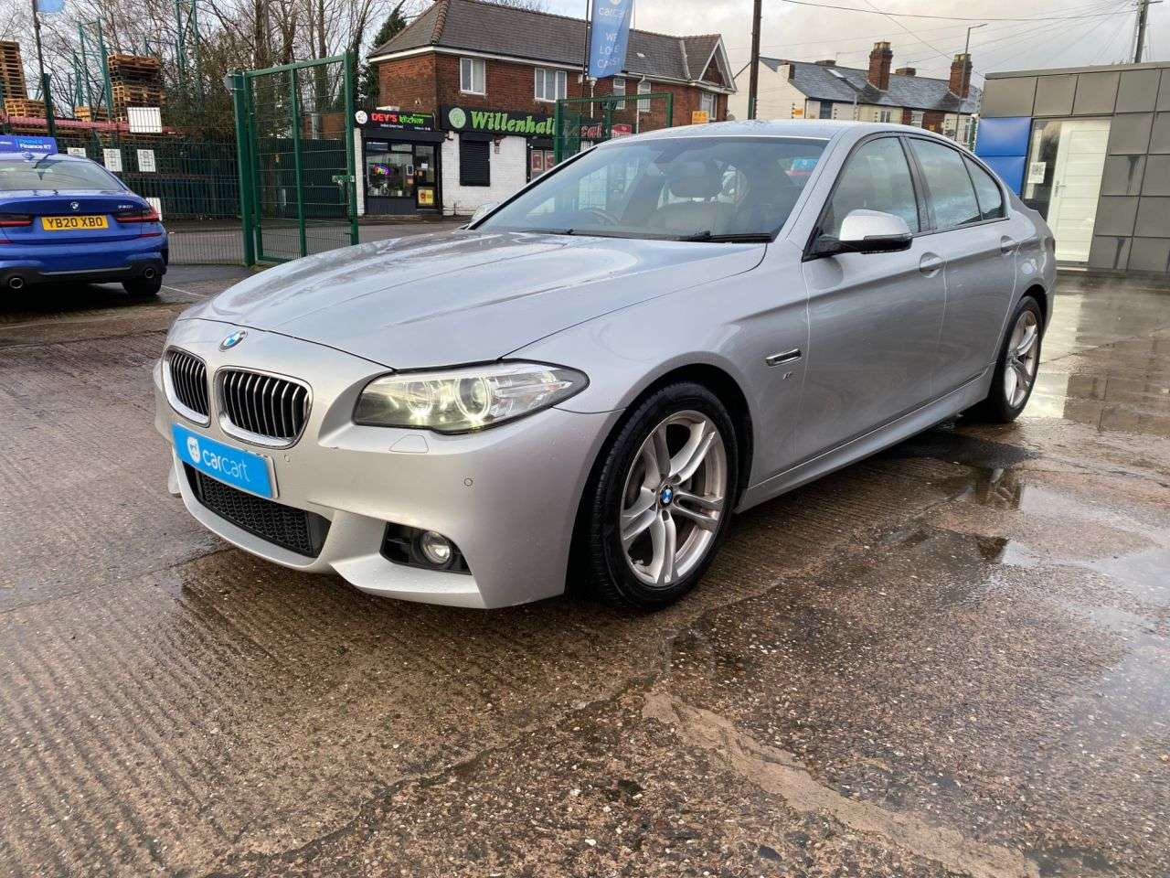 A 2016 BMW 5 SERIES 2.0 520d M Sport Saloon 4dr Diesel Auto Euro 6 (s/s) (190 ps) (Rates starti A 2016 BMW 5 SERIES 2.0 520d M Sport Saloon 4dr Diesel Auto Euro 6 (s/s) (190 ps) (Rates starti