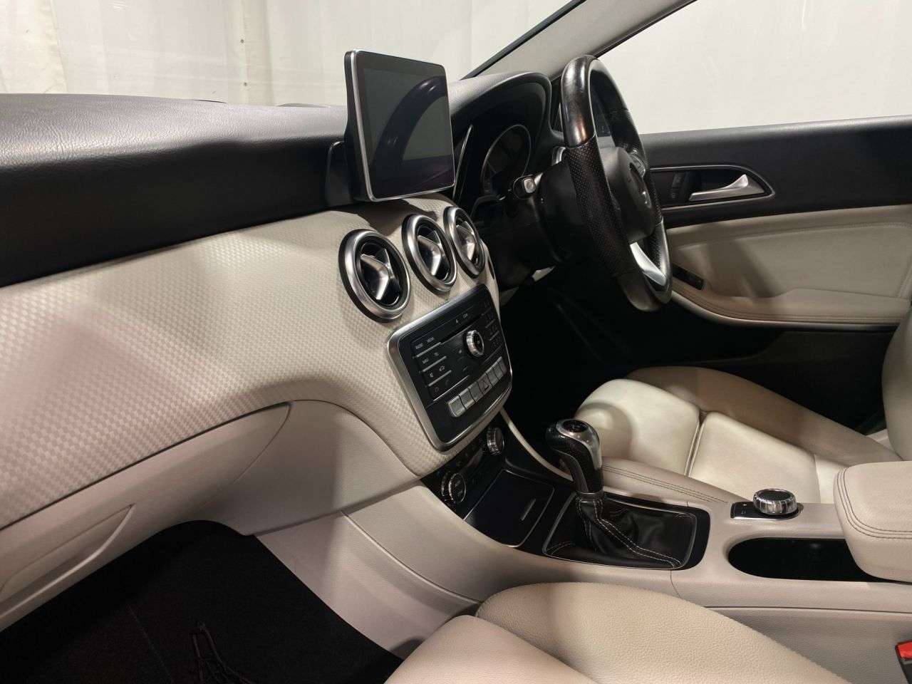 2016 MERCEDES A-CLASS 2016 MERCEDES A-CLASS