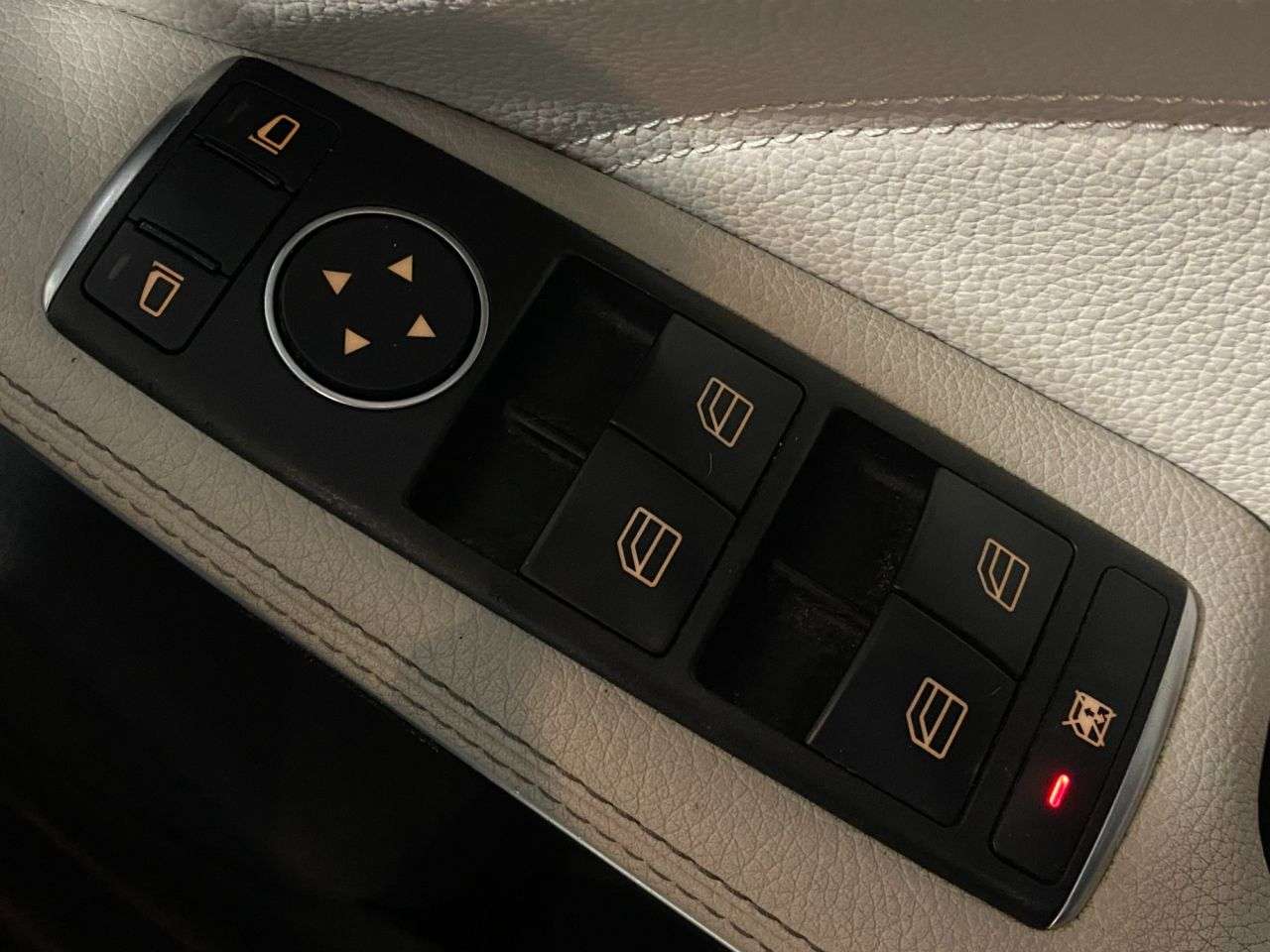 2016 MERCEDES A-CLASS 2016 MERCEDES A-CLASS