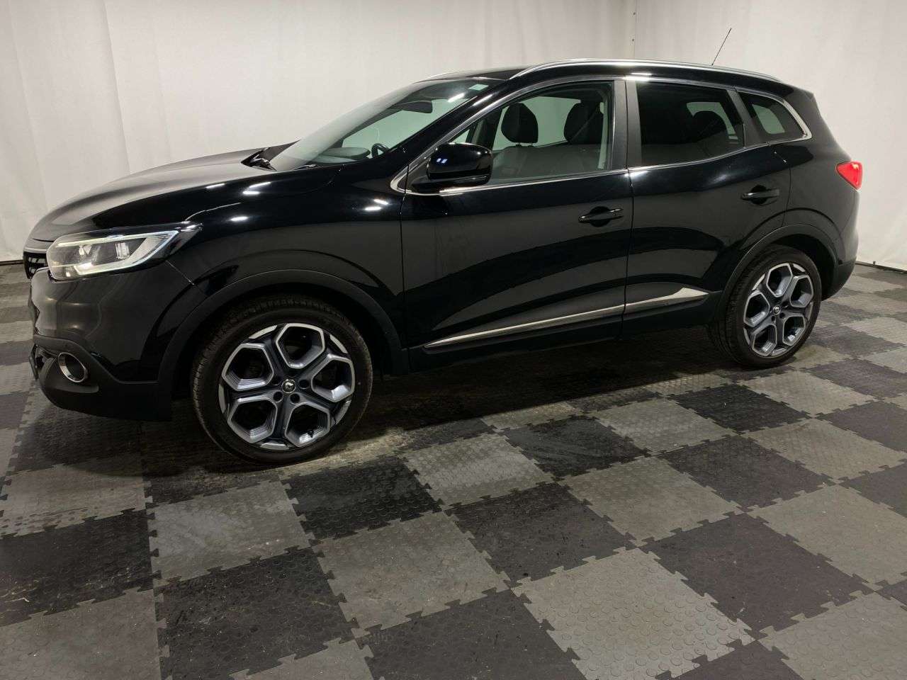 2017 RENAULT KADJAR 2017 RENAULT KADJAR