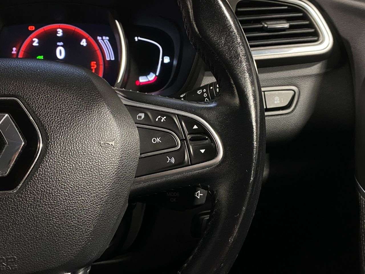 2017 RENAULT KADJAR 2017 RENAULT KADJAR