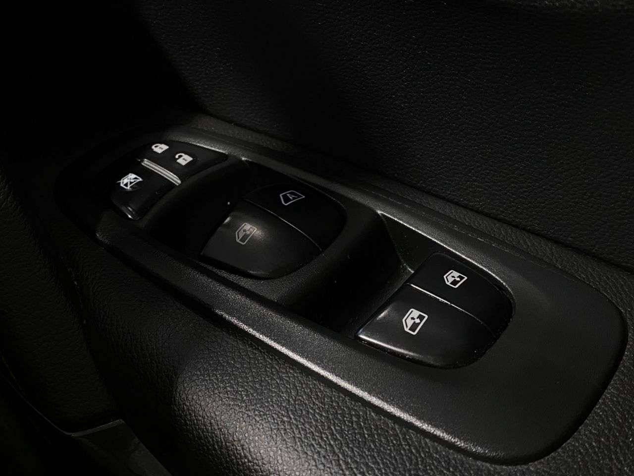 2017 RENAULT KADJAR 2017 RENAULT KADJAR