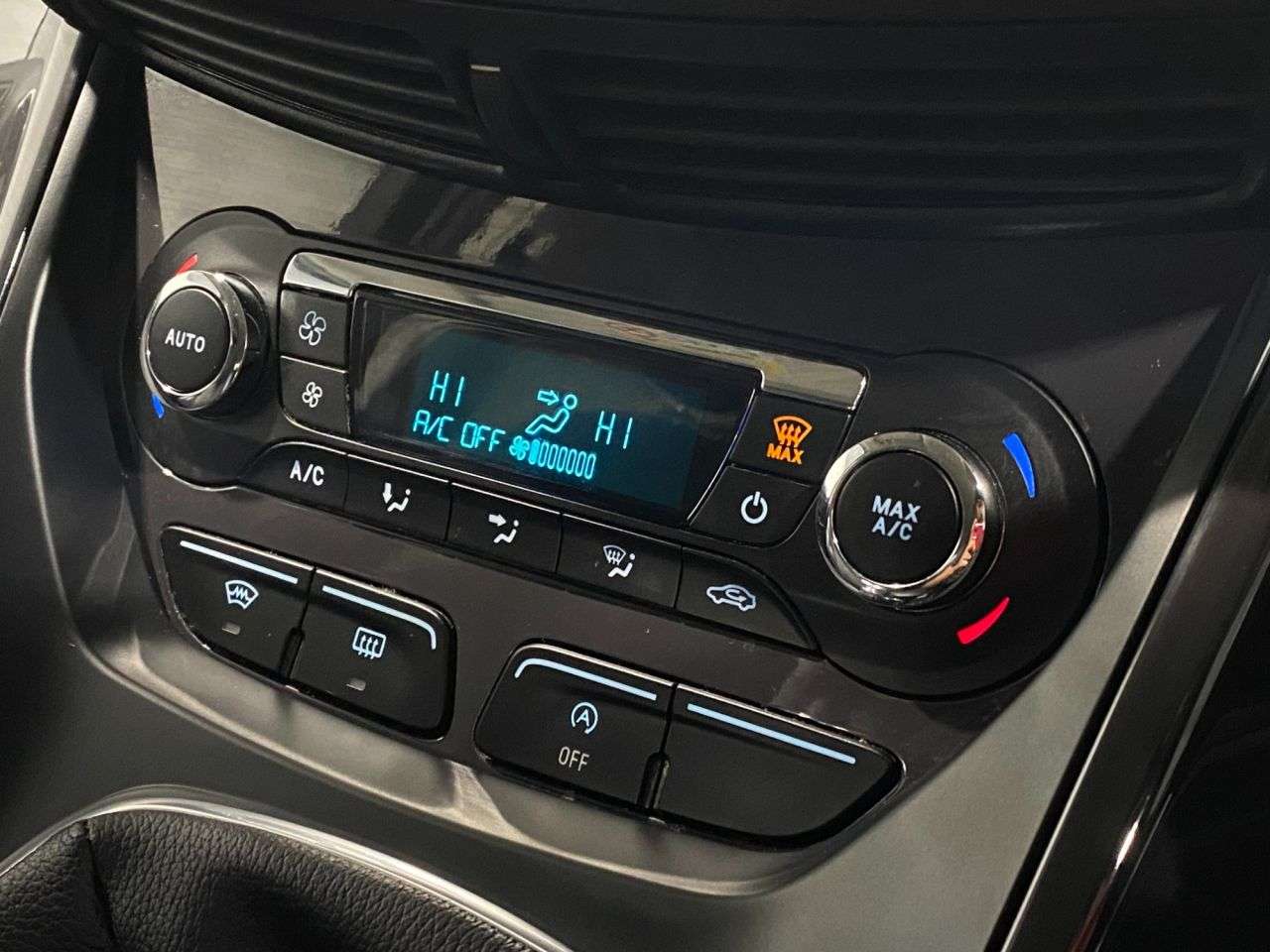 2015 FORD KUGA 2015 FORD KUGA