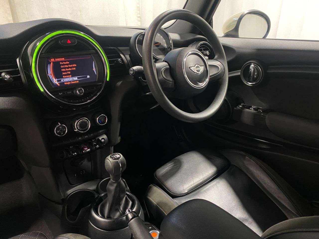 2016 MINI CONVERTIBLE 2016 MINI CONVERTIBLE