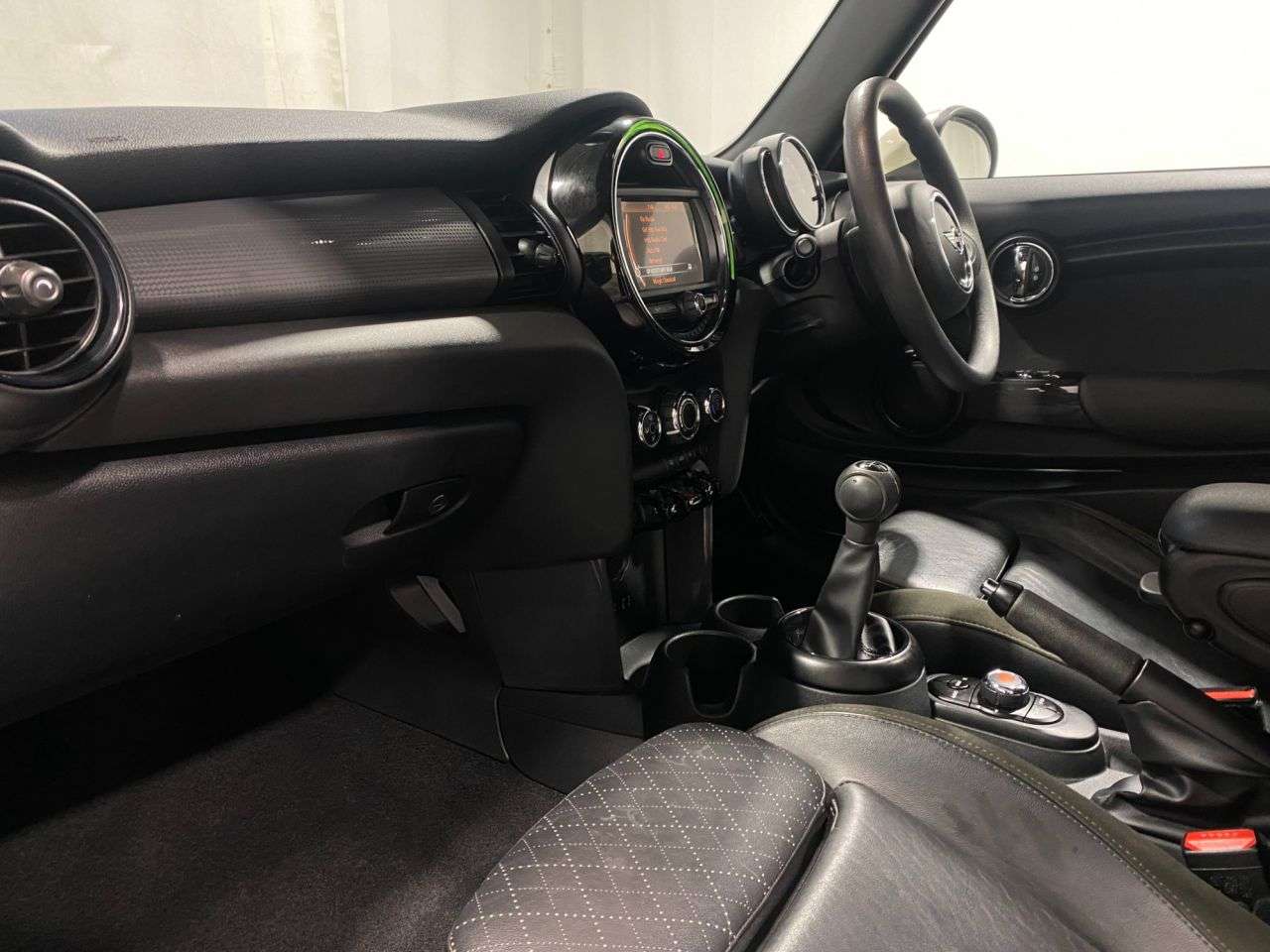 2016 MINI CONVERTIBLE 2016 MINI CONVERTIBLE