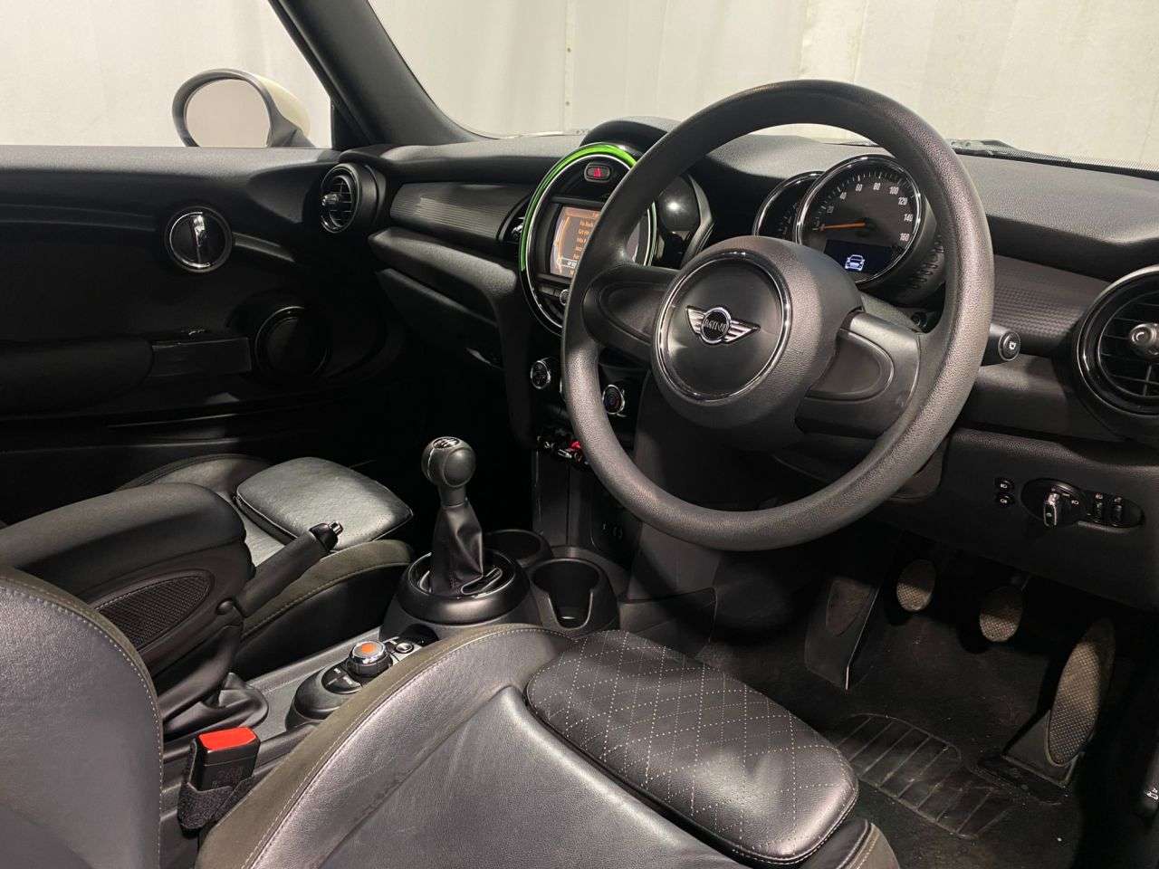 2016 MINI CONVERTIBLE 2016 MINI CONVERTIBLE