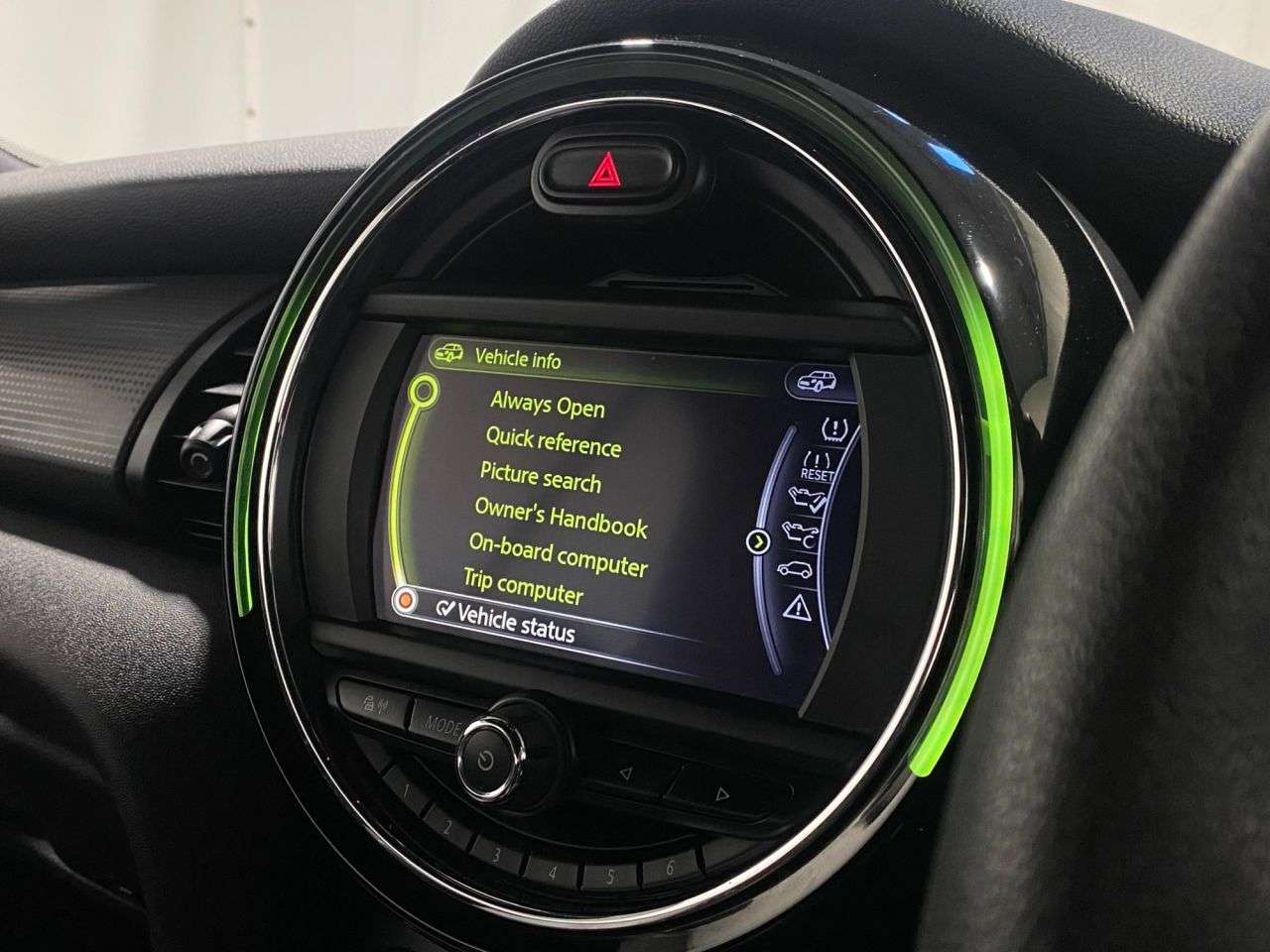 2016 MINI CONVERTIBLE 2016 MINI CONVERTIBLE