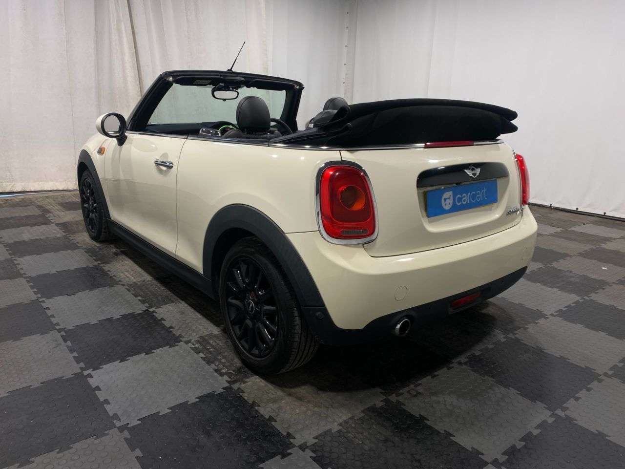 2016 MINI CONVERTIBLE 2016 MINI CONVERTIBLE