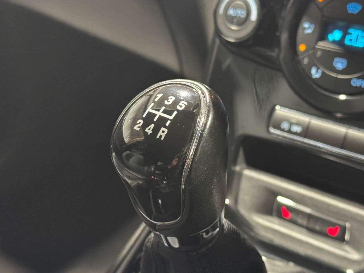 2015 FORD FIESTA 2015 FORD FIESTA