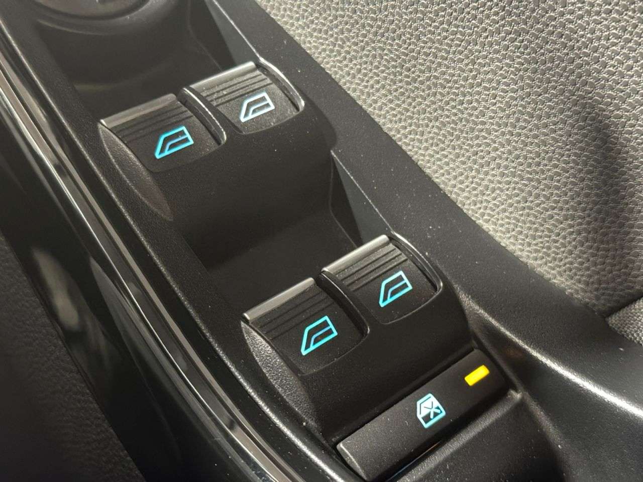 2015 FORD FIESTA 2015 FORD FIESTA