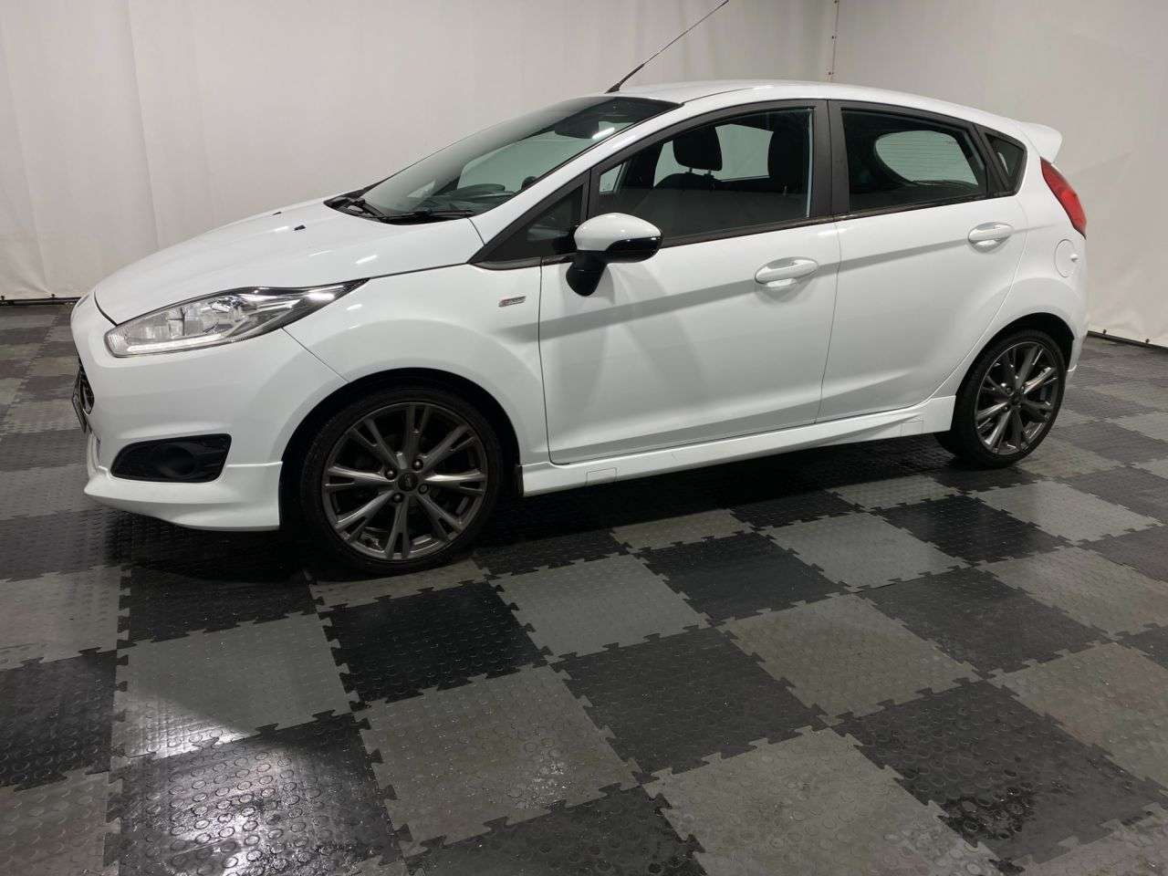 2017 FORD FIESTA 2017 FORD FIESTA