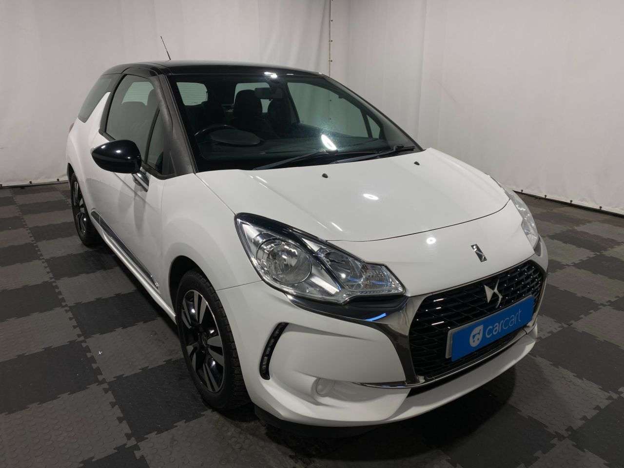 2017 DS AUTOMOBILES DS 3 2017 DS AUTOMOBILES DS 3