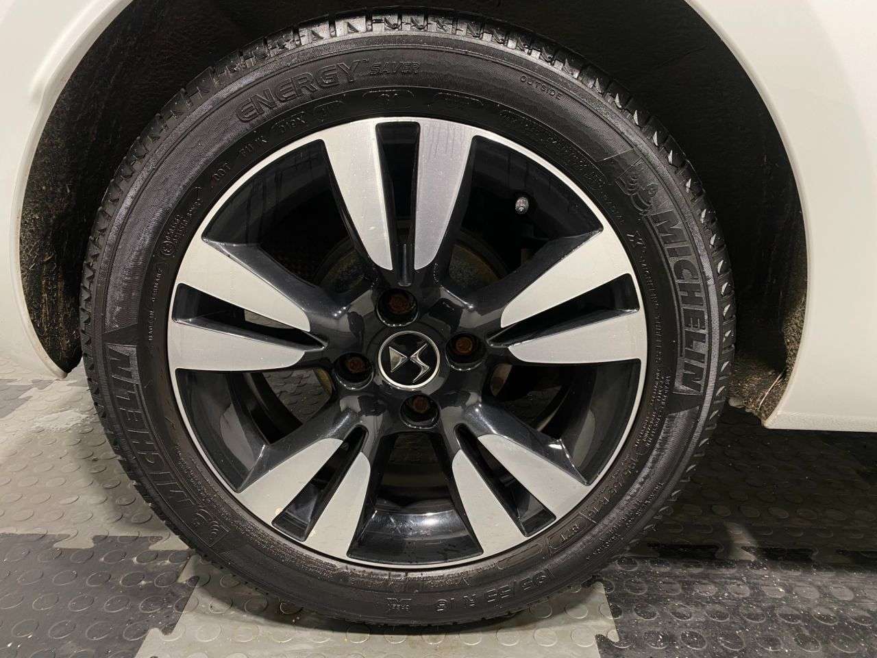 2017 DS AUTOMOBILES DS 3 2017 DS AUTOMOBILES DS 3