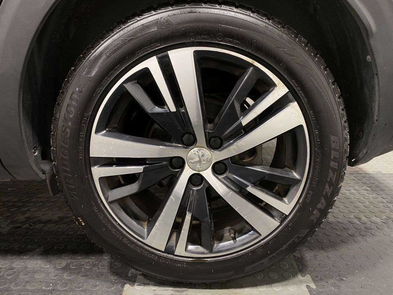 2017 PEUGEOT 3008 2017 PEUGEOT 3008