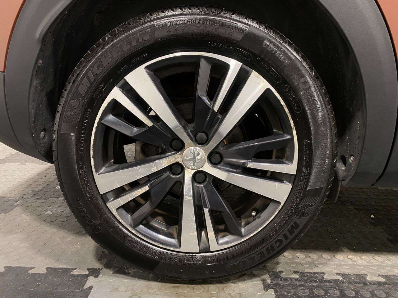 2017 PEUGEOT 3008 2017 PEUGEOT 3008