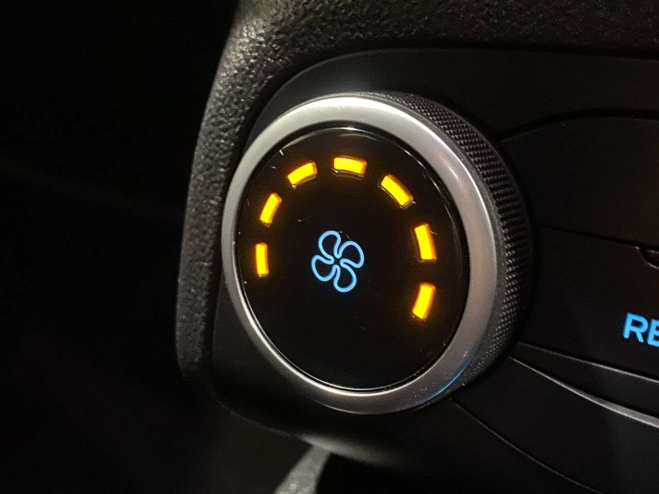 2022 FORD FOCUS 2022 FORD FOCUS