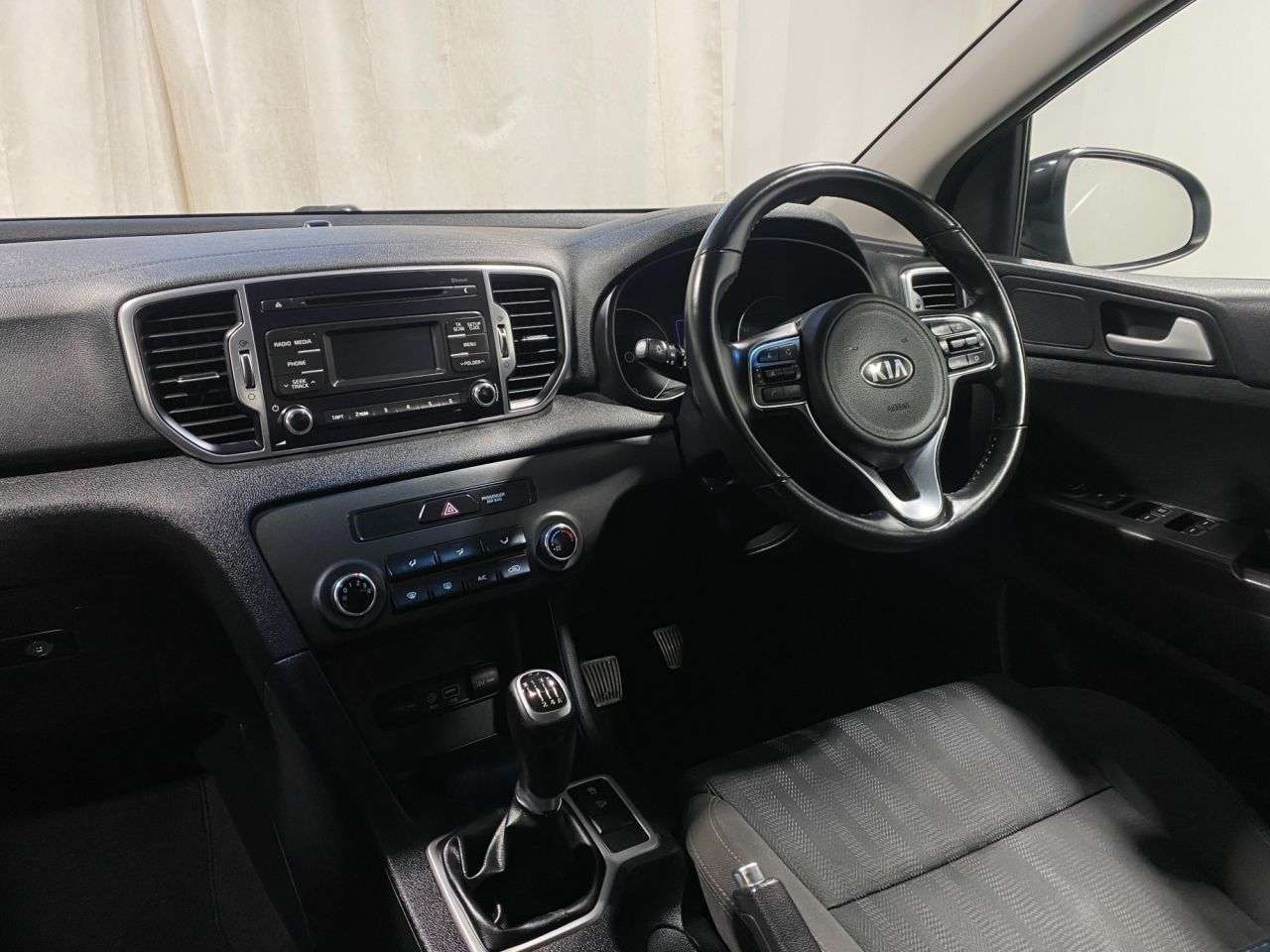 2017 KIA SPORTAGE 2017 KIA SPORTAGE