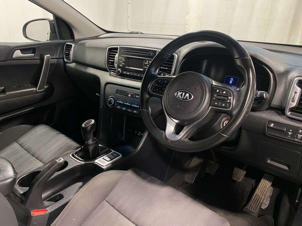 2017 KIA SPORTAGE 2017 KIA SPORTAGE